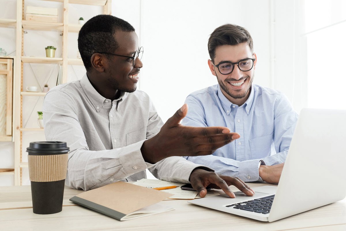 Men focused on online learning